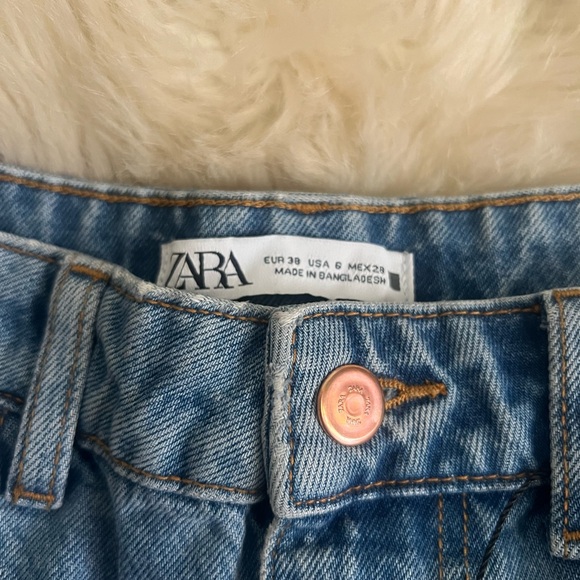 ZARA Mom Fit Jeans - Picture 9 of 13